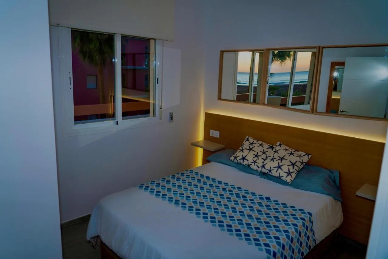 Apartasuites Royal Zahara, Maximo Confort Con Vistas Al Mar Zahara de los Atunes