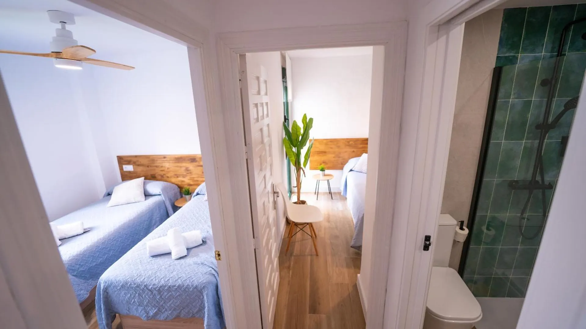 Apartasuites Royal Zahara, Maximo Confort Con Vistas Al Mar Zahara de los Atunes Spanien