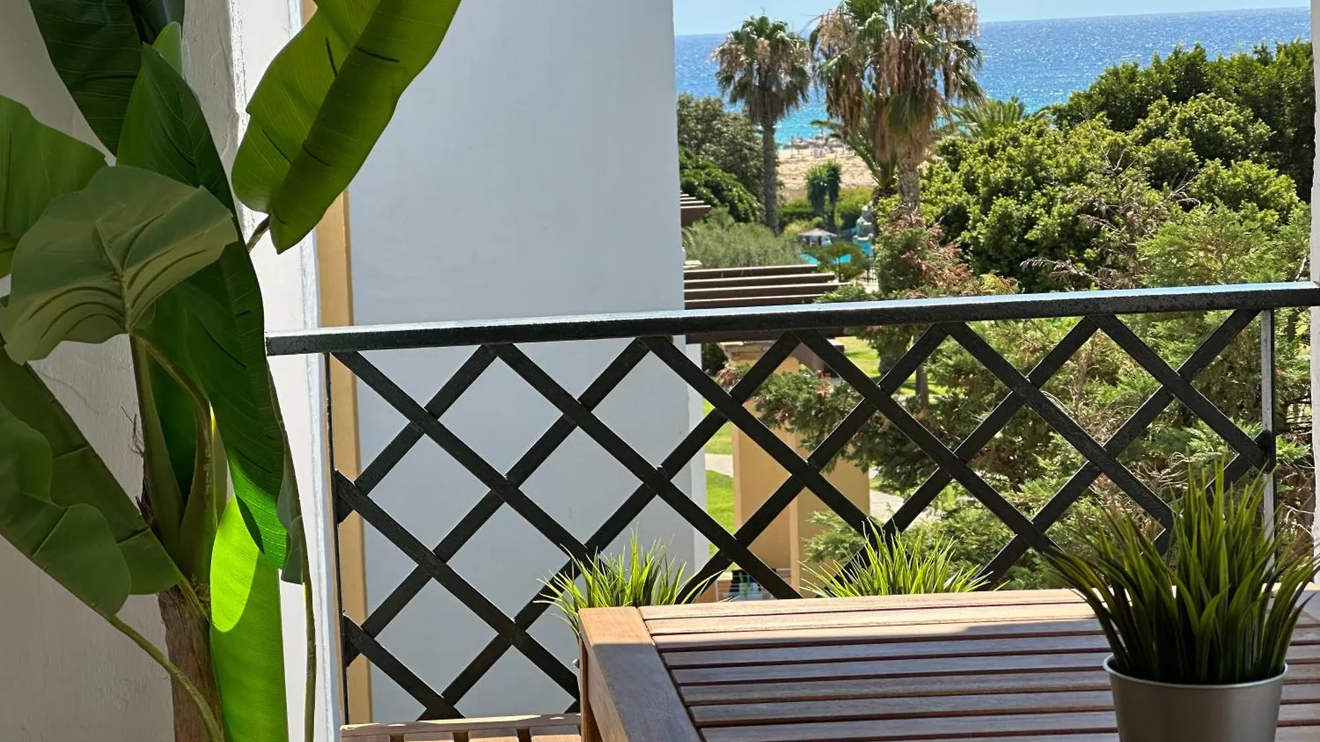 Apartasuites Royal Zahara, Maximo Confort Con Vistas Al Mar Zahara de los Atunes