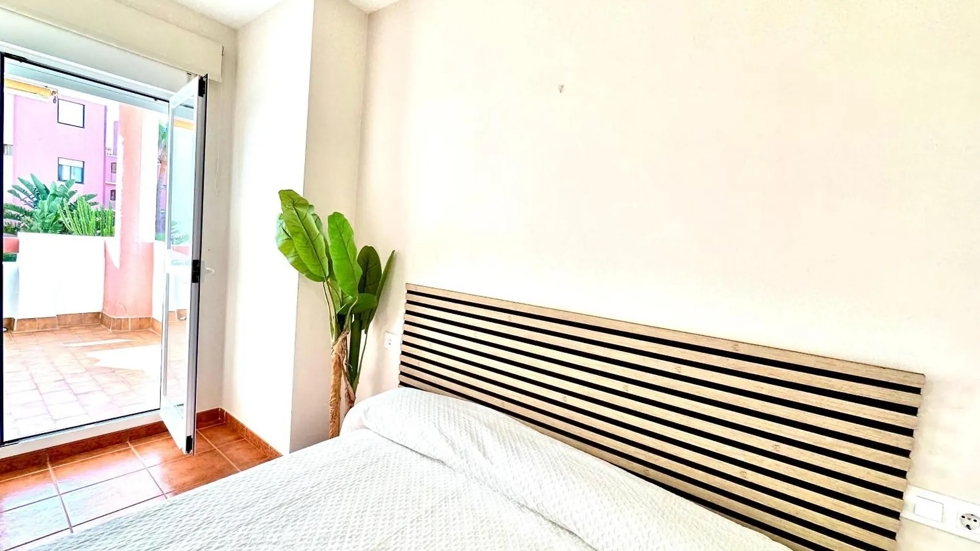 Apartasuites Royal Zahara, Maximo Confort Con Vistas Al Mar Zahara de los Atunes 0*,